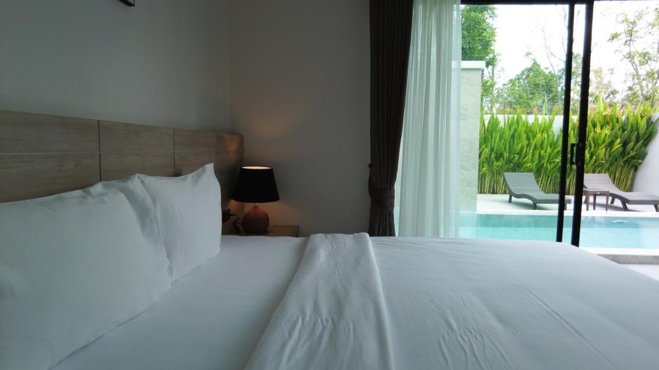 Toledo Pool Villa Nakhon Si Thammarat Bagian luar foto