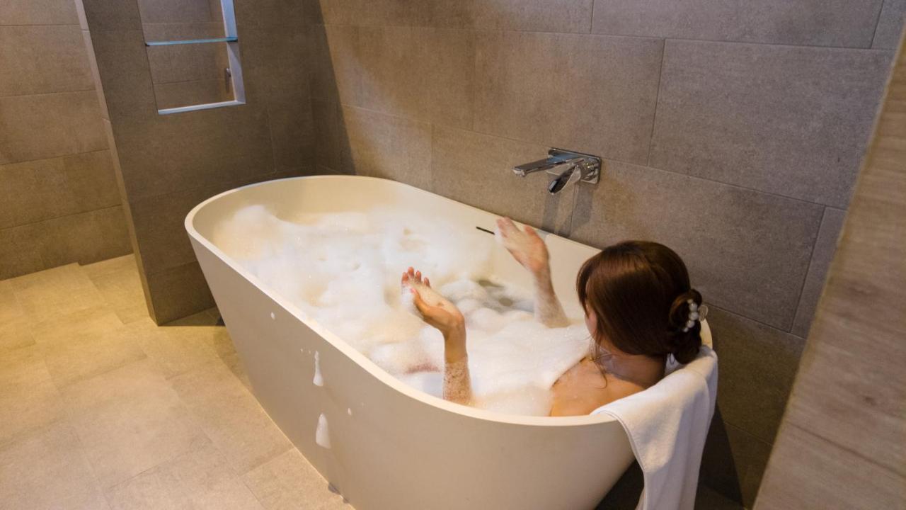 Toledo Pool Villa Nakhon Si Thammarat Bagian luar foto
