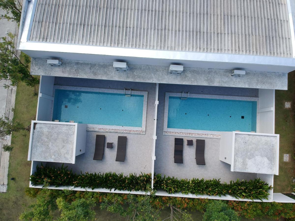 Toledo Pool Villa Nakhon Si Thammarat Bagian luar foto