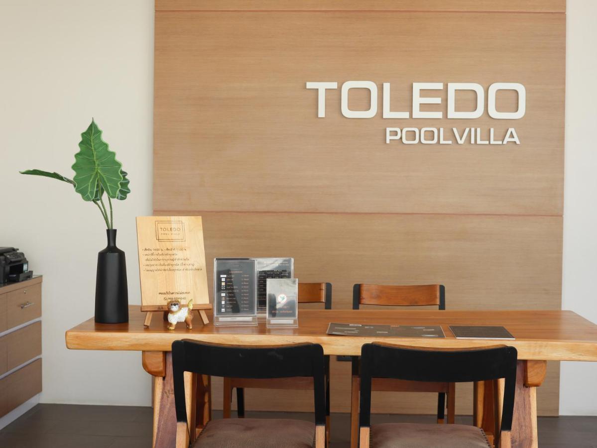 Toledo Pool Villa Nakhon Si Thammarat Bagian luar foto