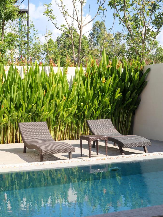 Toledo Pool Villa Nakhon Si Thammarat Bagian luar foto